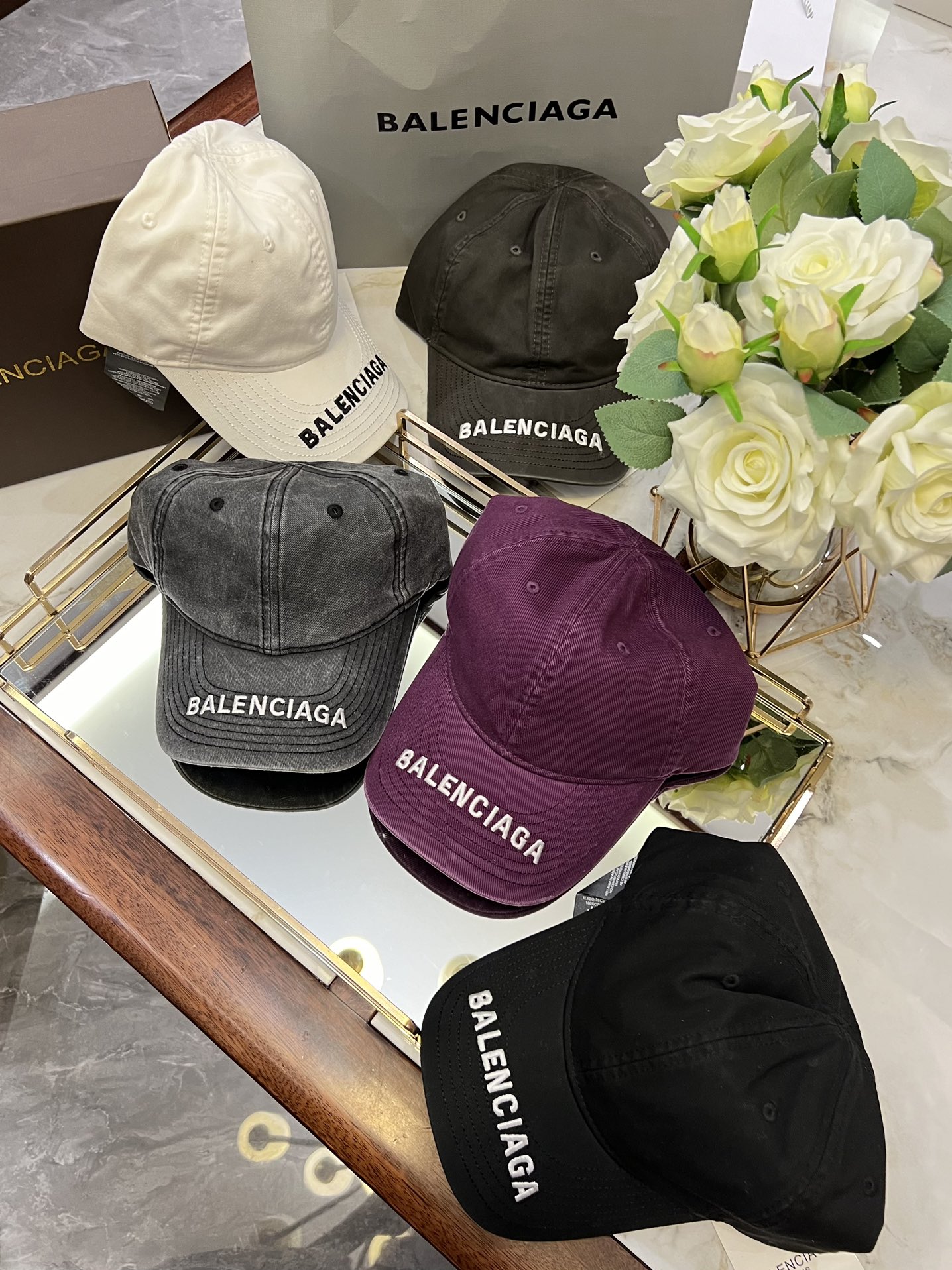 balenciaga  hat model 05